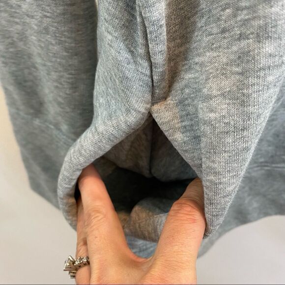 Ladies Grey Puma Cowl Neck Big‎ Cat Logo Sweatshirt Size Medium - Picture 11 of 12